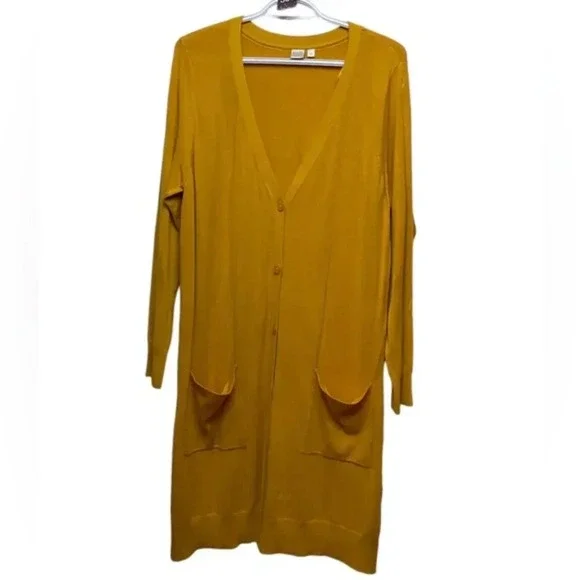 Twik Cardigan - Picture 1 of 4